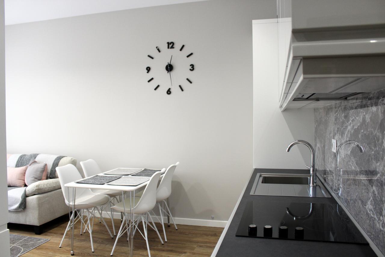 Fleur Apartment Tirana Eksteriør billede
